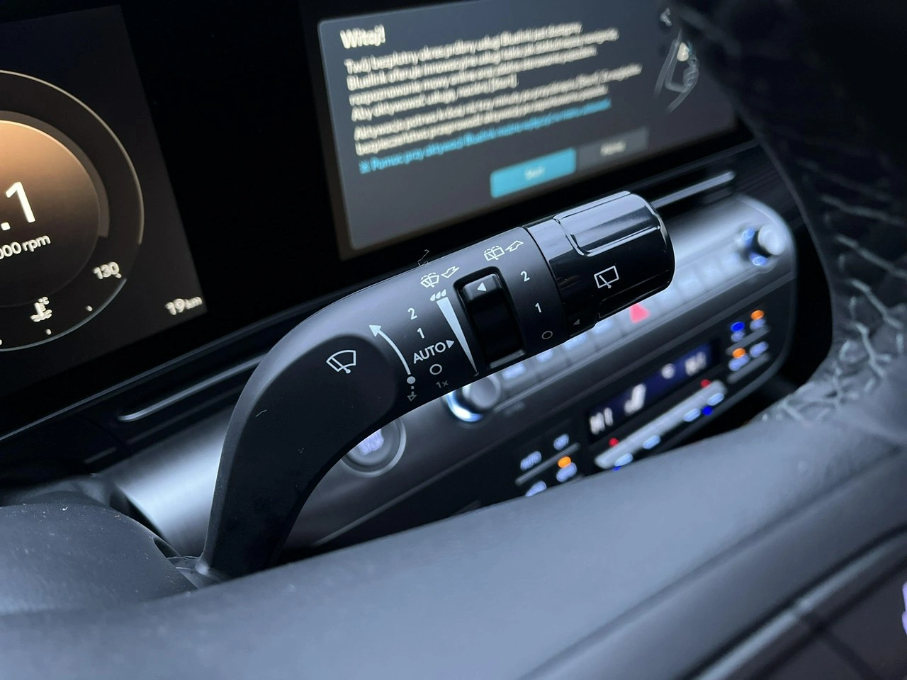 Hyundai Kona - Zdjęcie 23