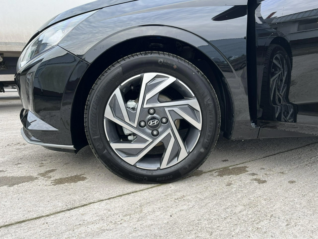 Hyundai i20 - Zdjęcie 17