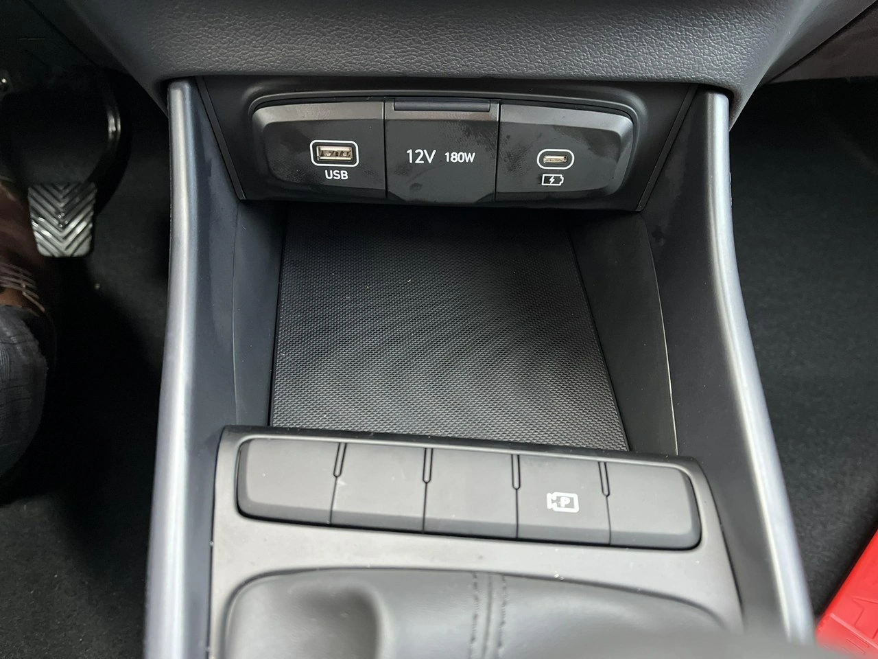 Hyundai i20 - Zdjęcie 28