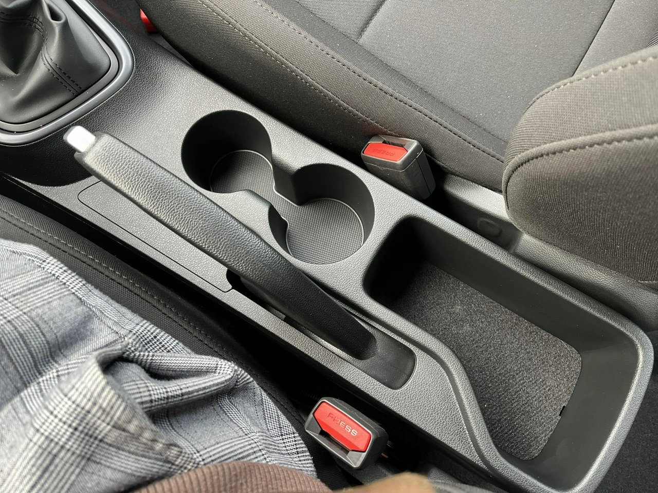 Hyundai i20 - Zdjęcie 29