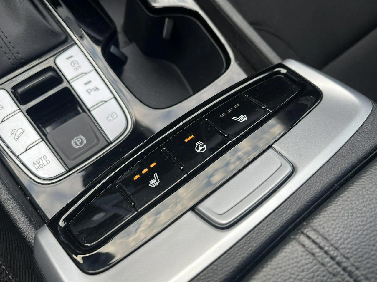 Hyundai Tucson - Zdjęcie 25