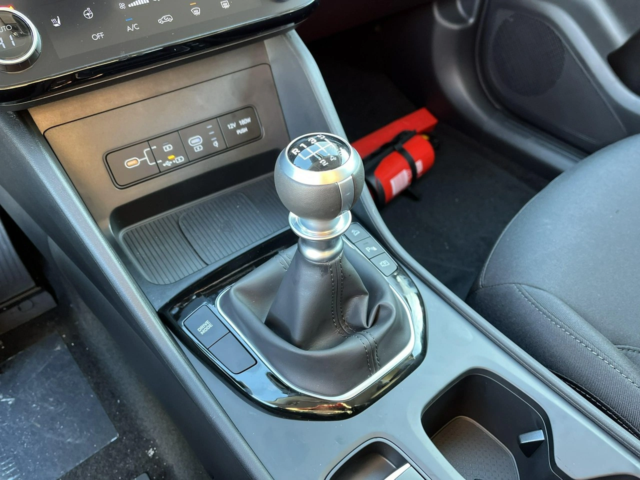 Hyundai Tucson - Zdjęcie 14