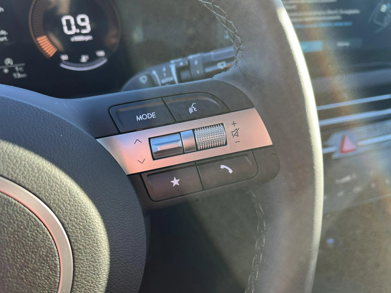 Hyundai Tucson - Zdjęcie 21