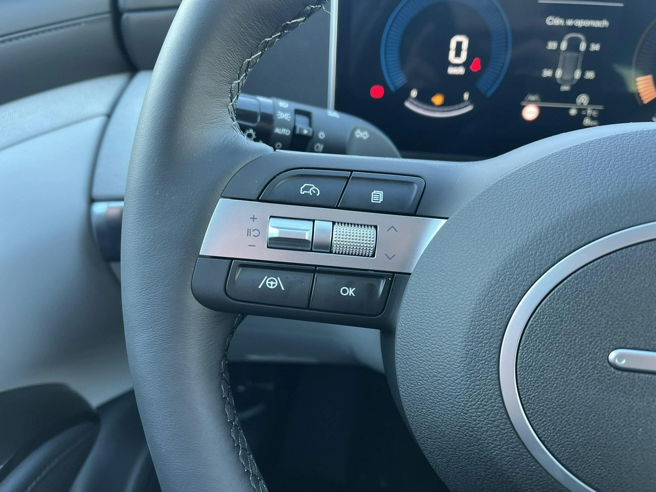 Hyundai Tucson - Zdjęcie 20