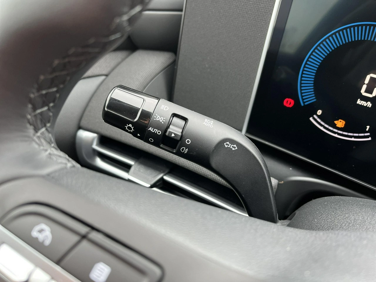 Hyundai Tucson - Zdjęcie 22