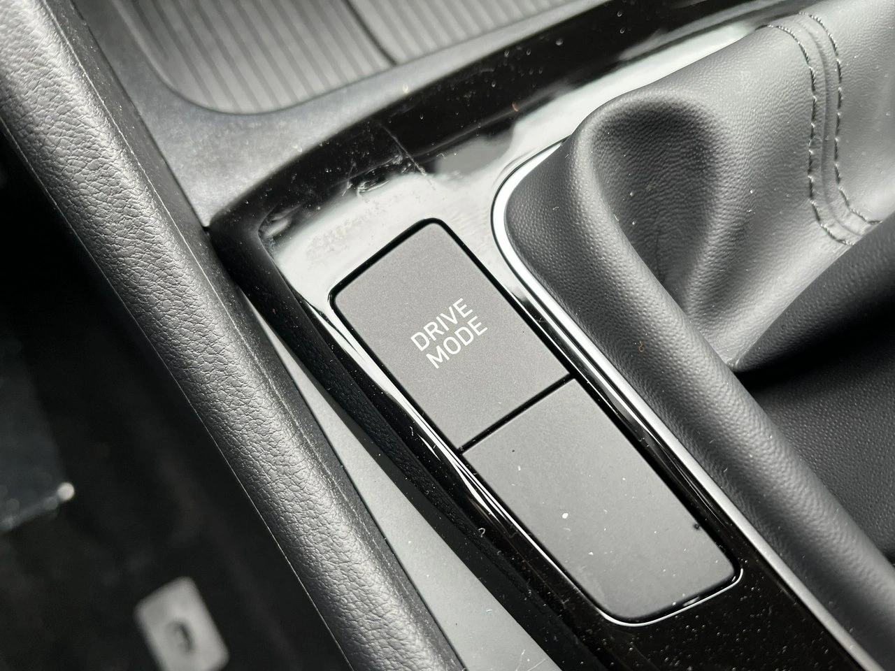 Hyundai Tucson - Zdjęcie 27