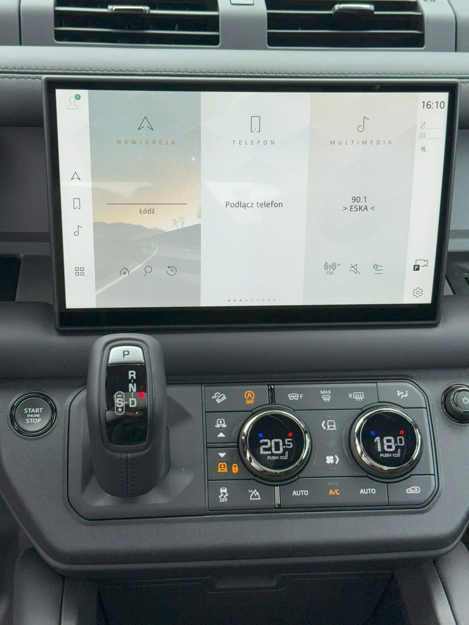 Land Rover Defender - Zdjęcie 13