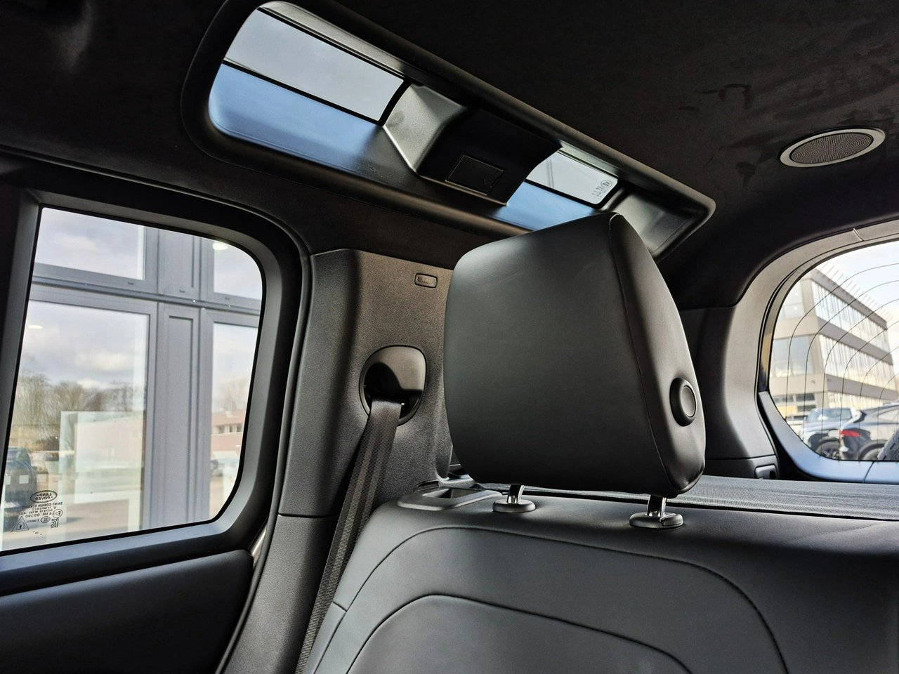 Land Rover Defender - Zdjęcie 26