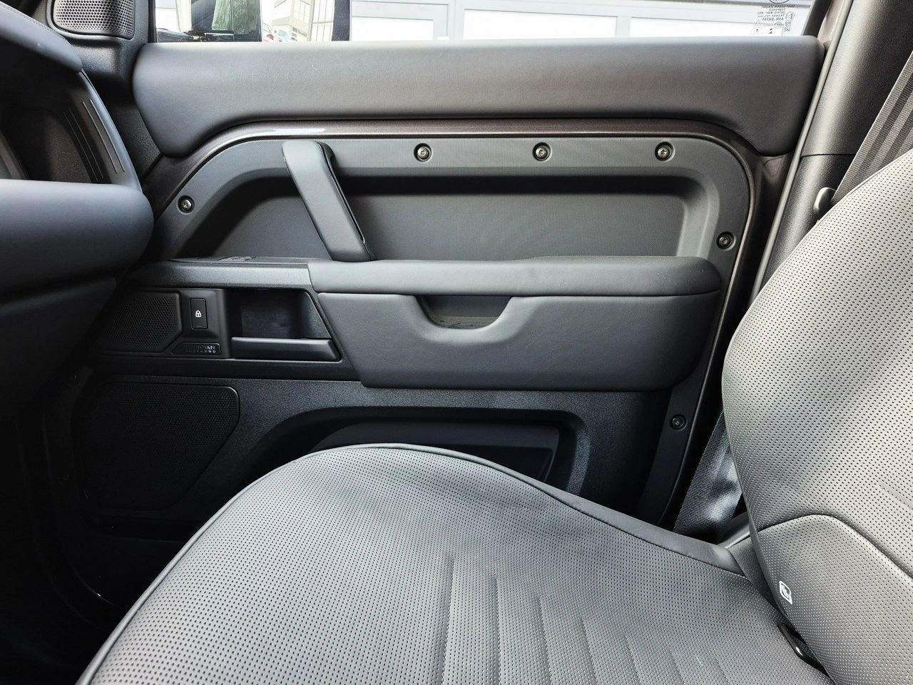 Land Rover Defender - Zdjęcie 40