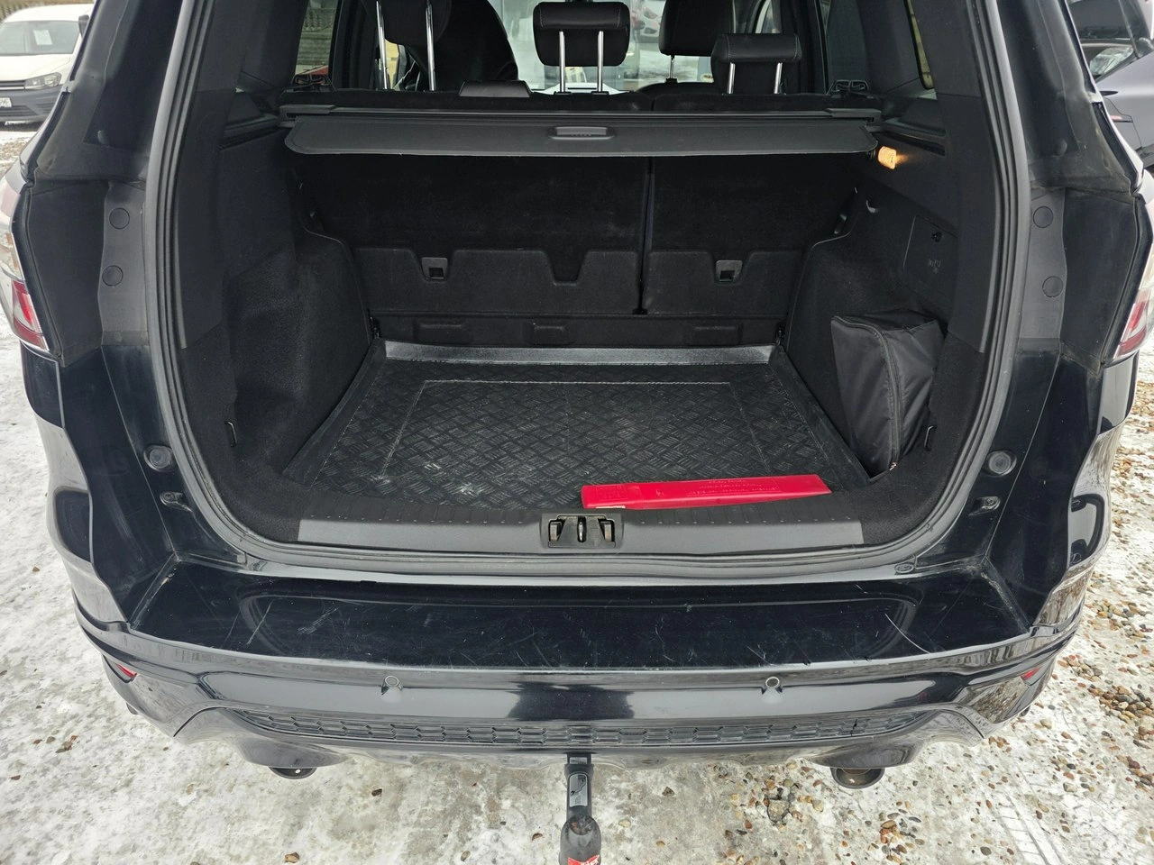 Ford Kuga - Zdjęcie 25