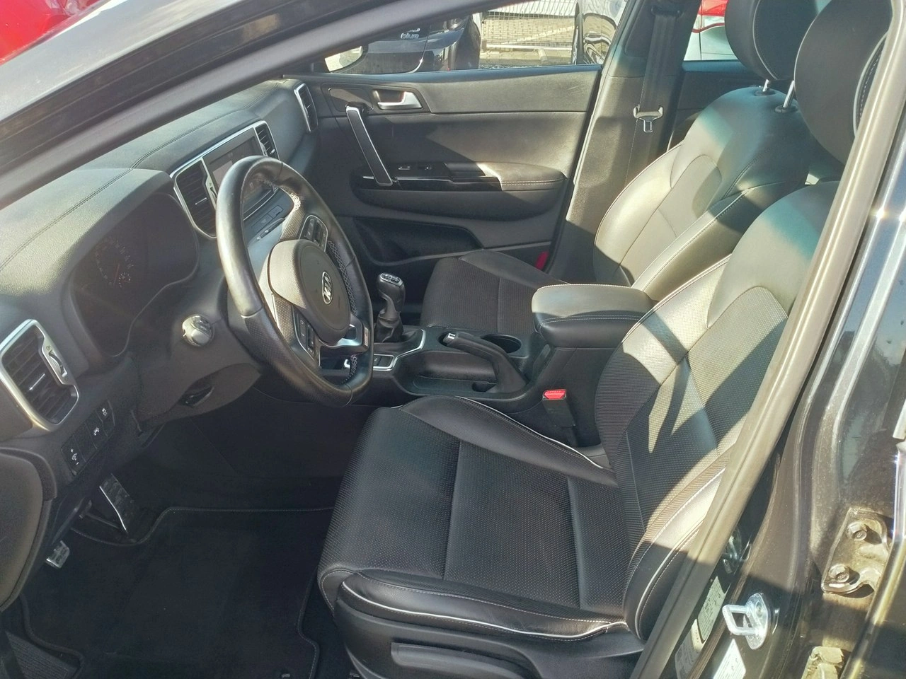Kia Sportage - Zdjęcie 10