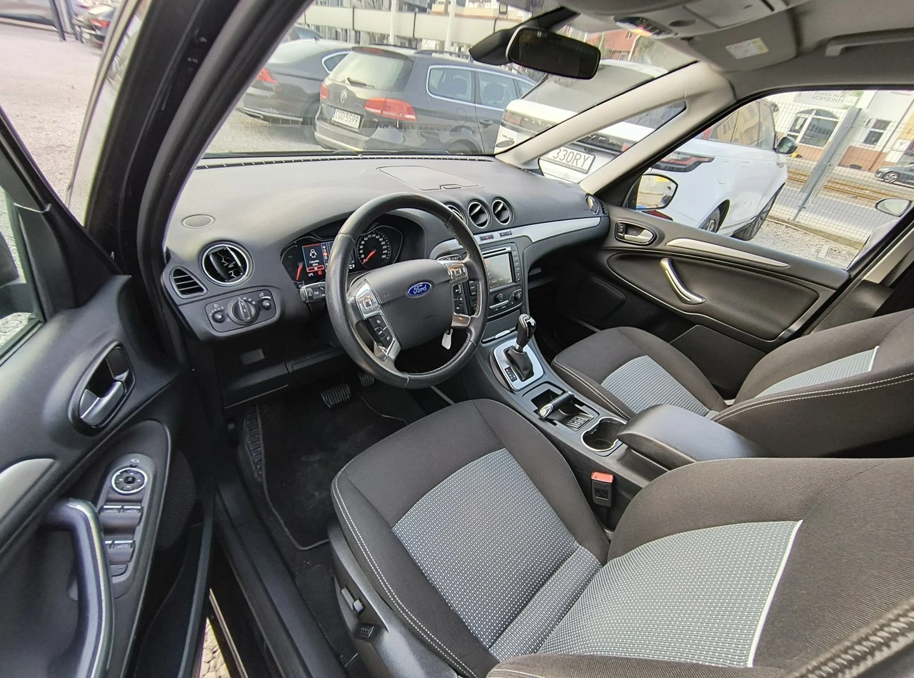 Ford Galaxy - Zdjęcie 15