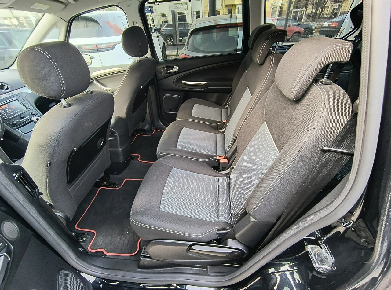 Ford Galaxy - Zdjęcie 17