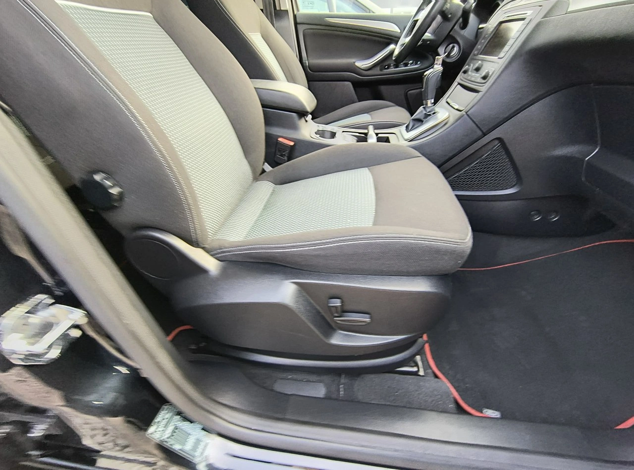 Ford Galaxy - Zdjęcie 20