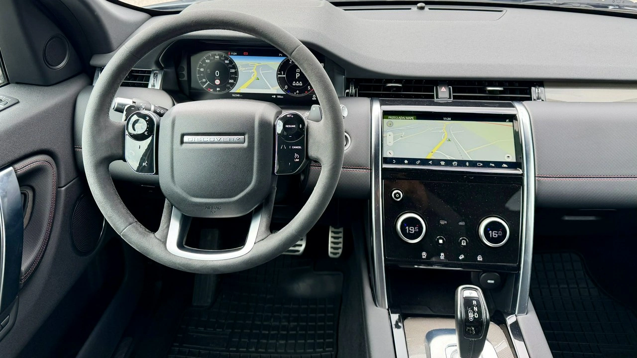 Land Rover Discovery Sport - Zdjęcie 17