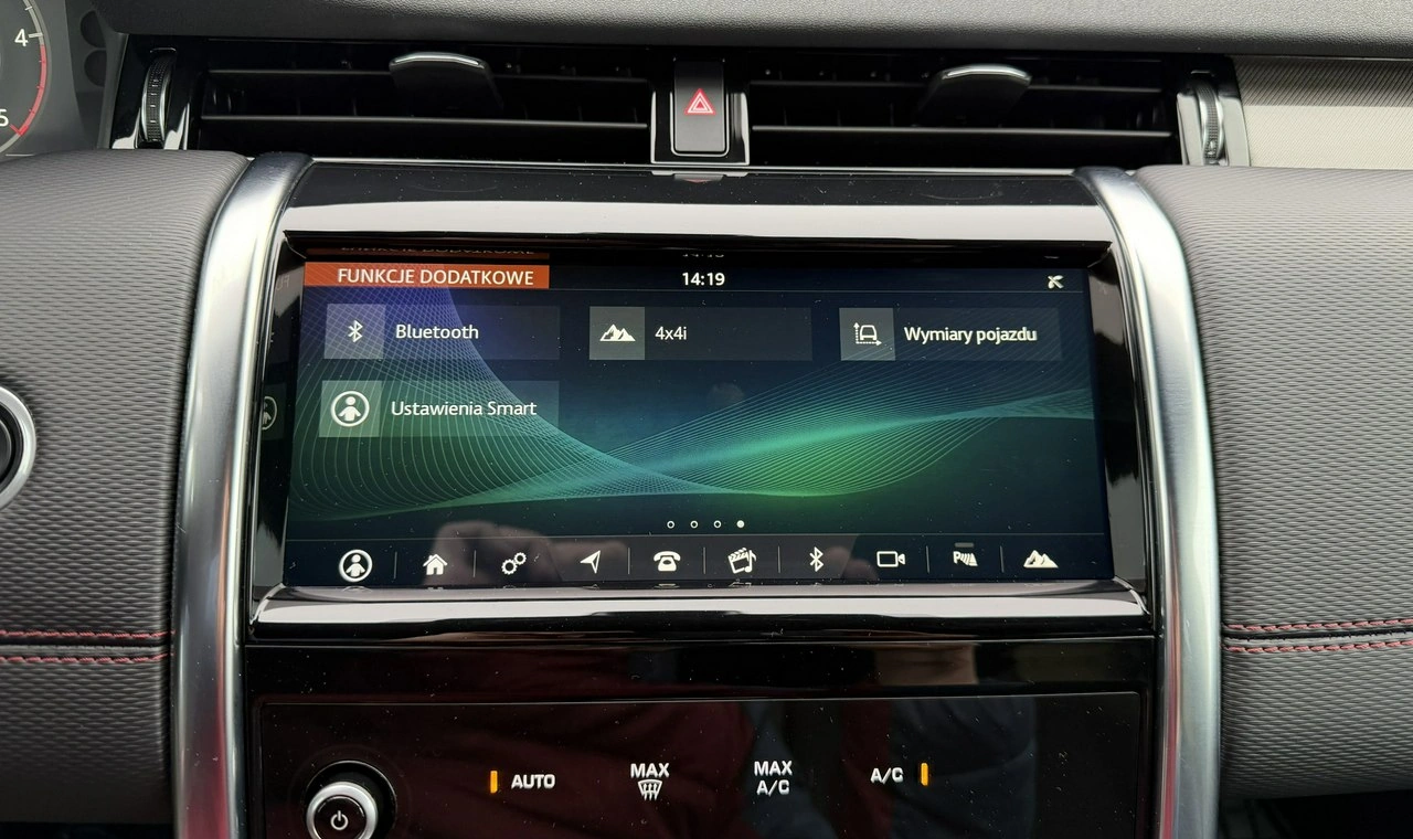 Land Rover Discovery Sport - Zdjęcie 26