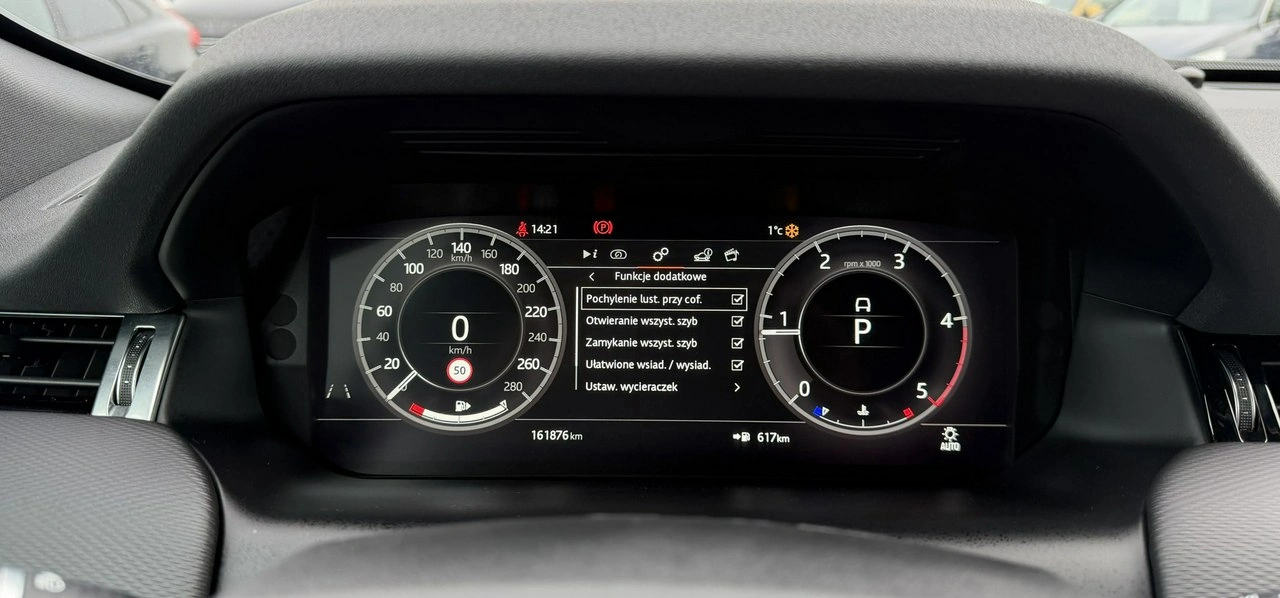 Land Rover Discovery Sport - Zdjęcie 29