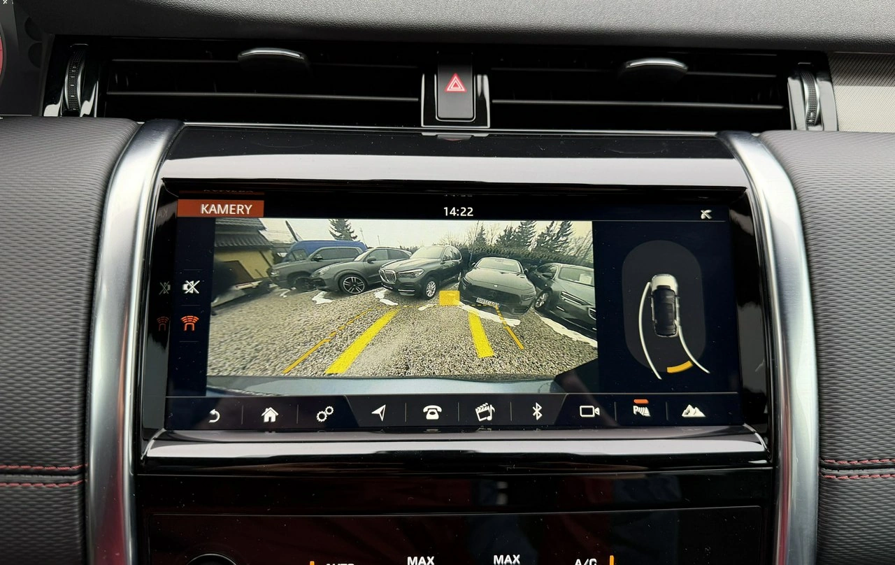 Land Rover Discovery Sport - Zdjęcie 31