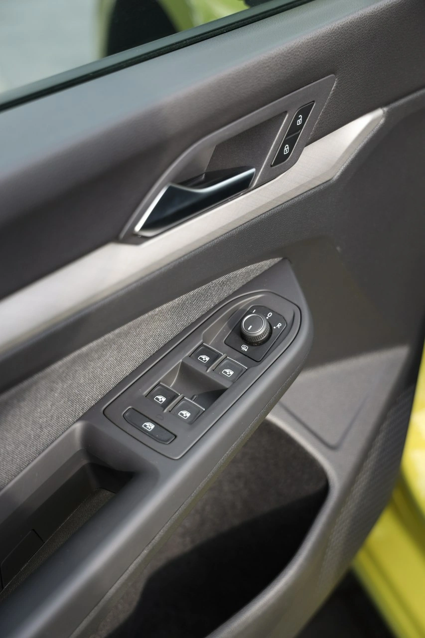 Volkswagen Golf - Zdjęcie 9