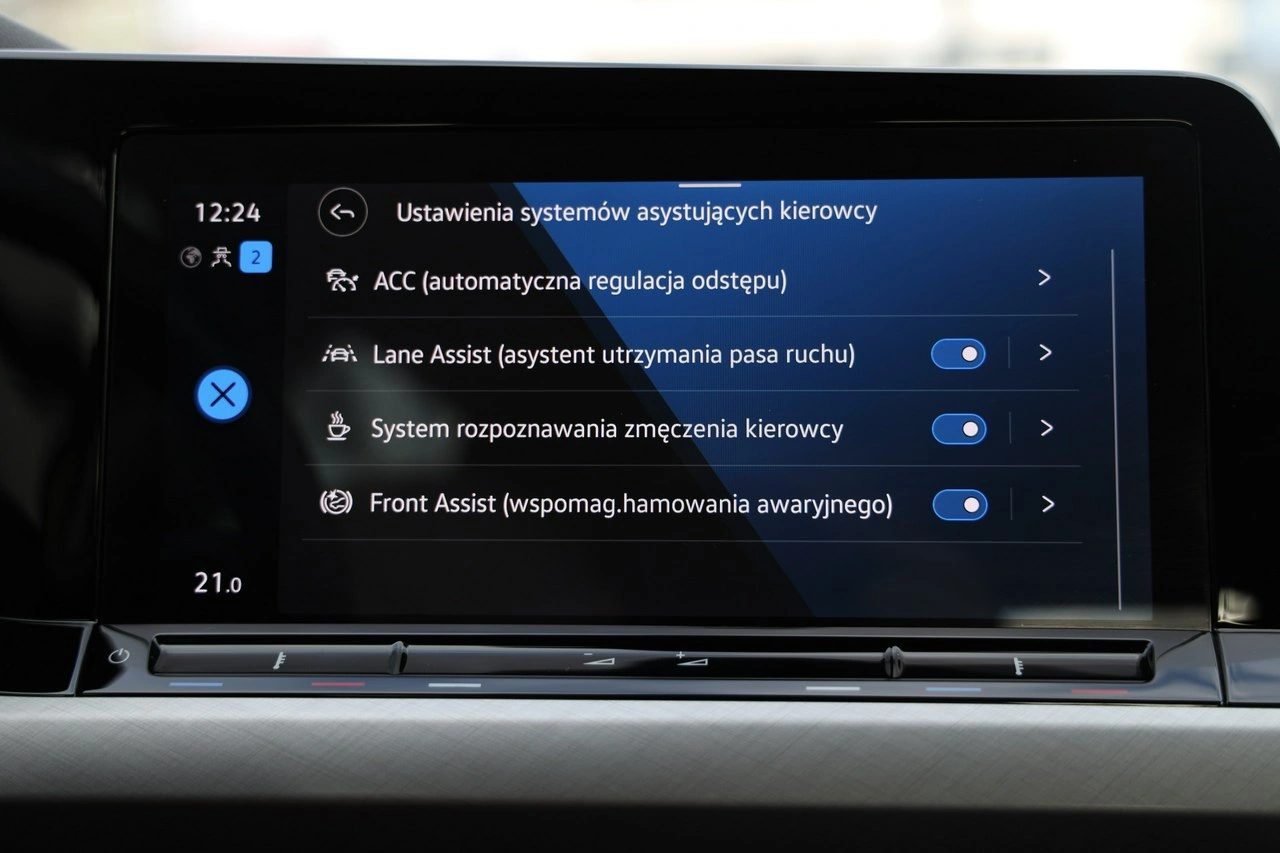 Volkswagen Golf - Zdjęcie 20