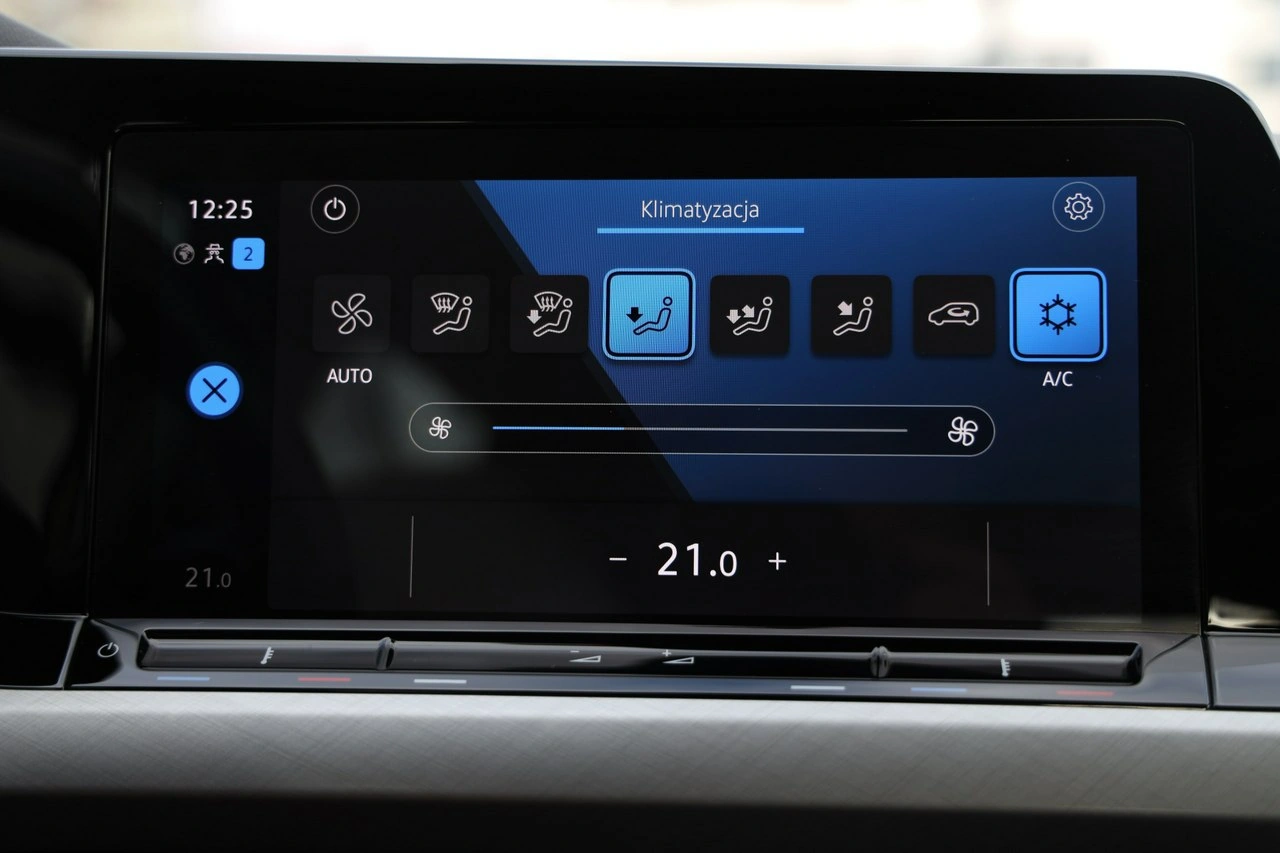 Volkswagen Golf - Zdjęcie 20