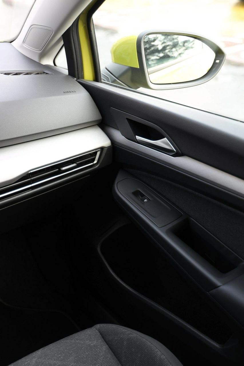 Volkswagen Golf - Zdjęcie 28