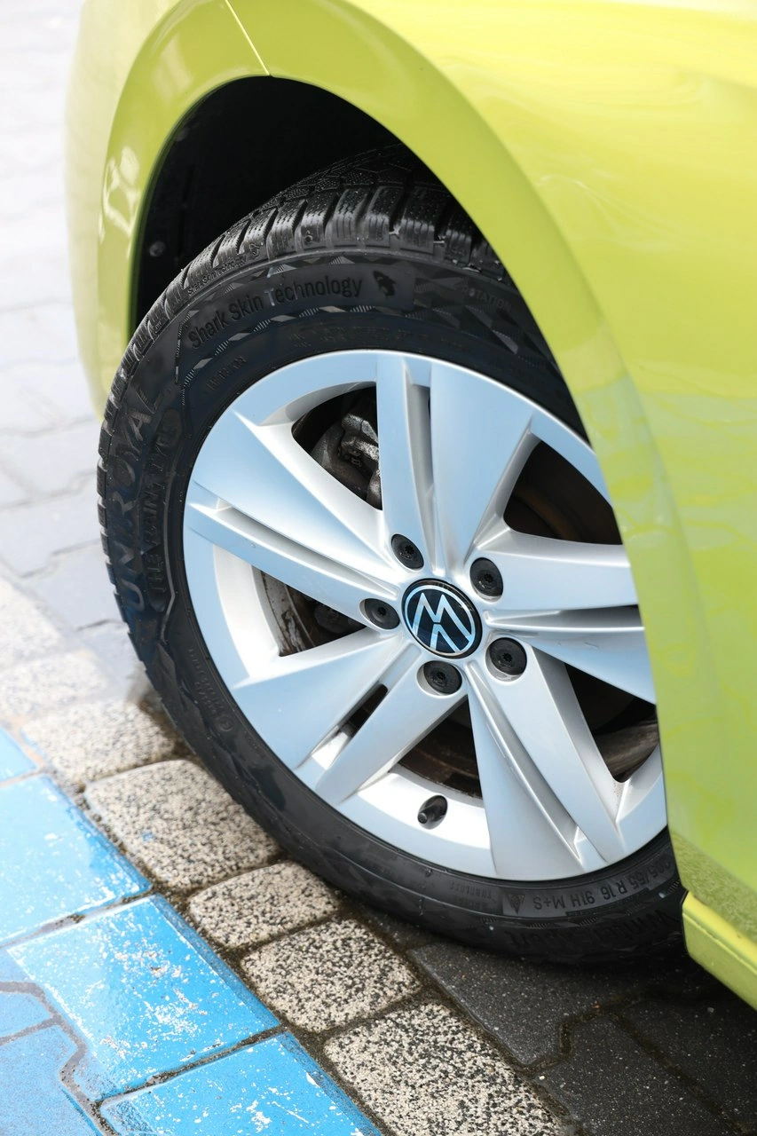 Volkswagen Golf - Zdjęcie 33