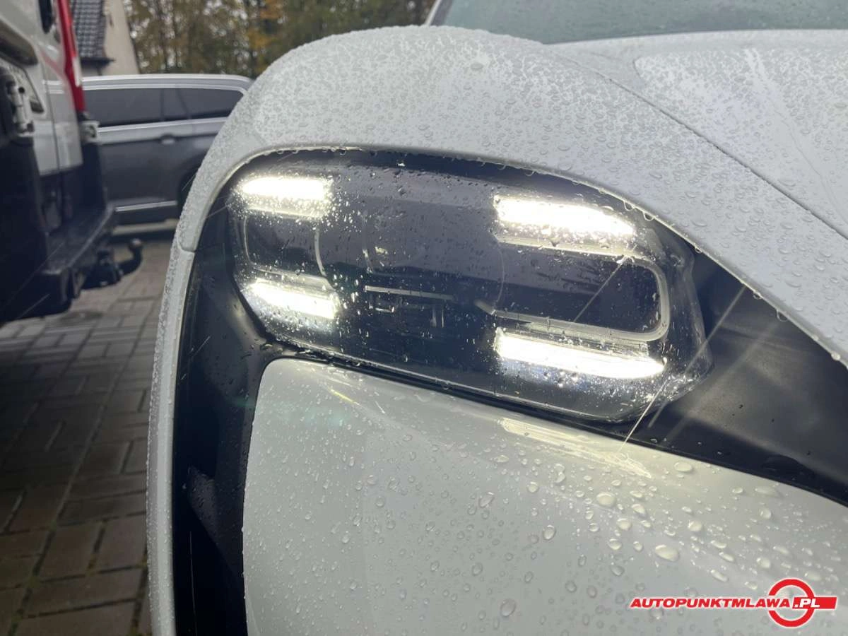 Porsche Taycan - Zdjęcie 19