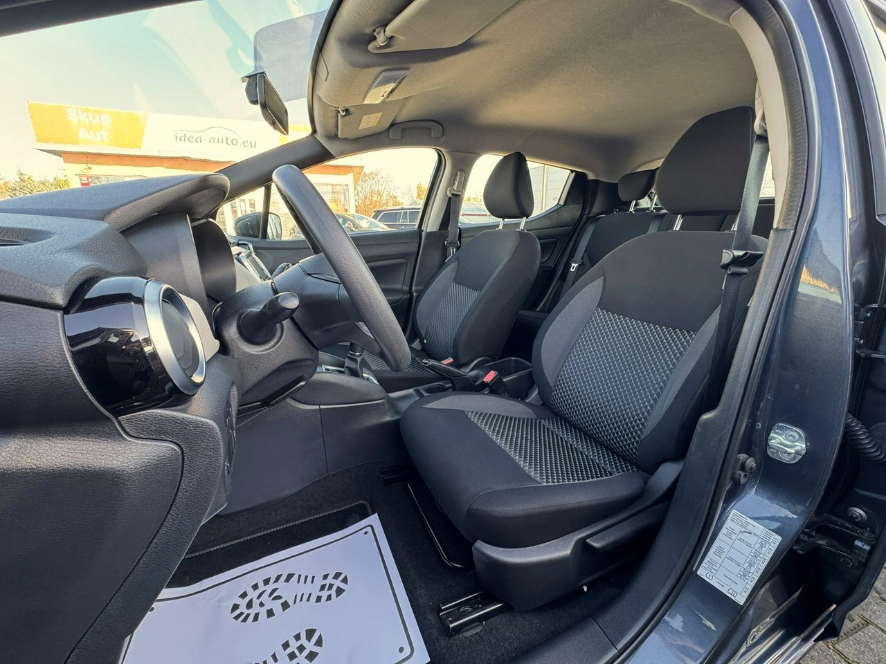 Nissan Micra - Zdjęcie 15