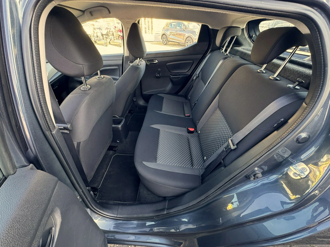 Nissan Micra - Zdjęcie 18