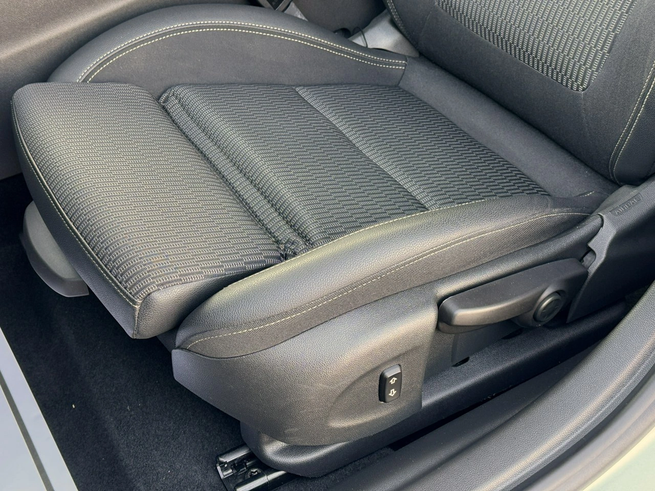 Opel Insignia - Zdjęcie 15