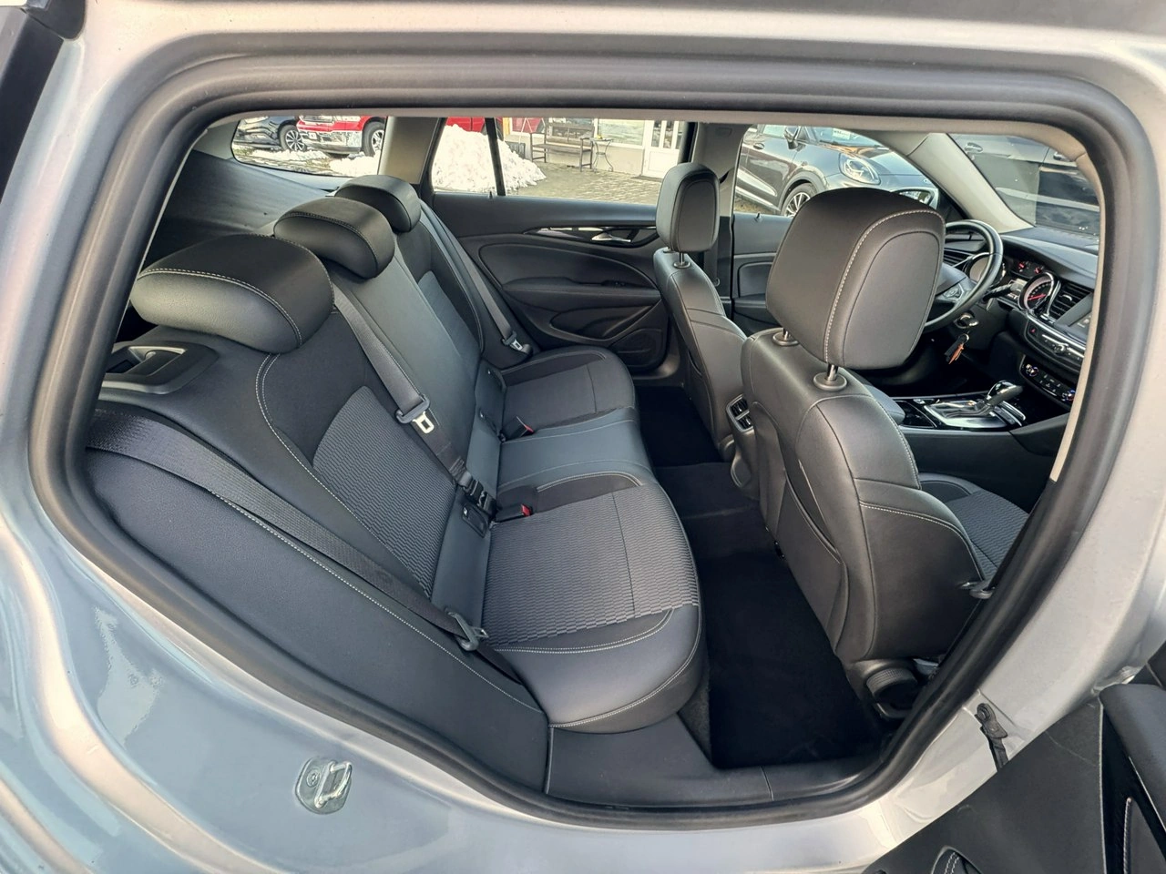 Opel Insignia - Zdjęcie 19