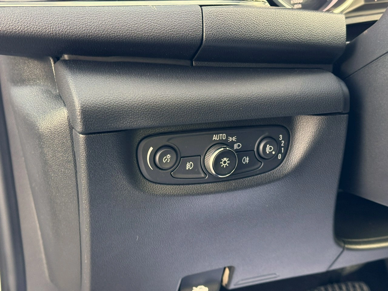 Opel Insignia - Zdjęcie 32