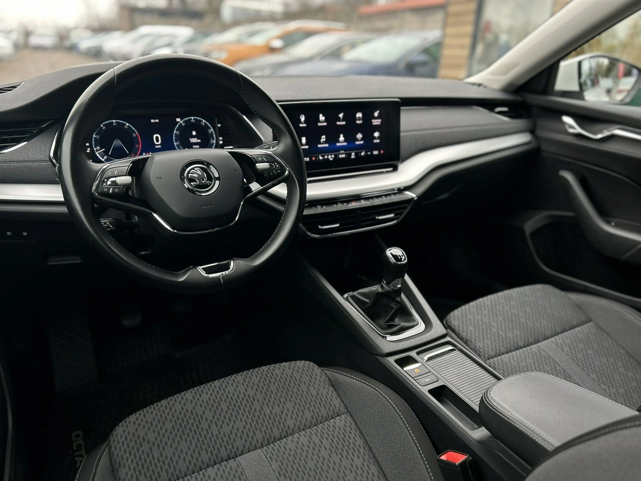 Skoda Octavia - Zdjęcie 14