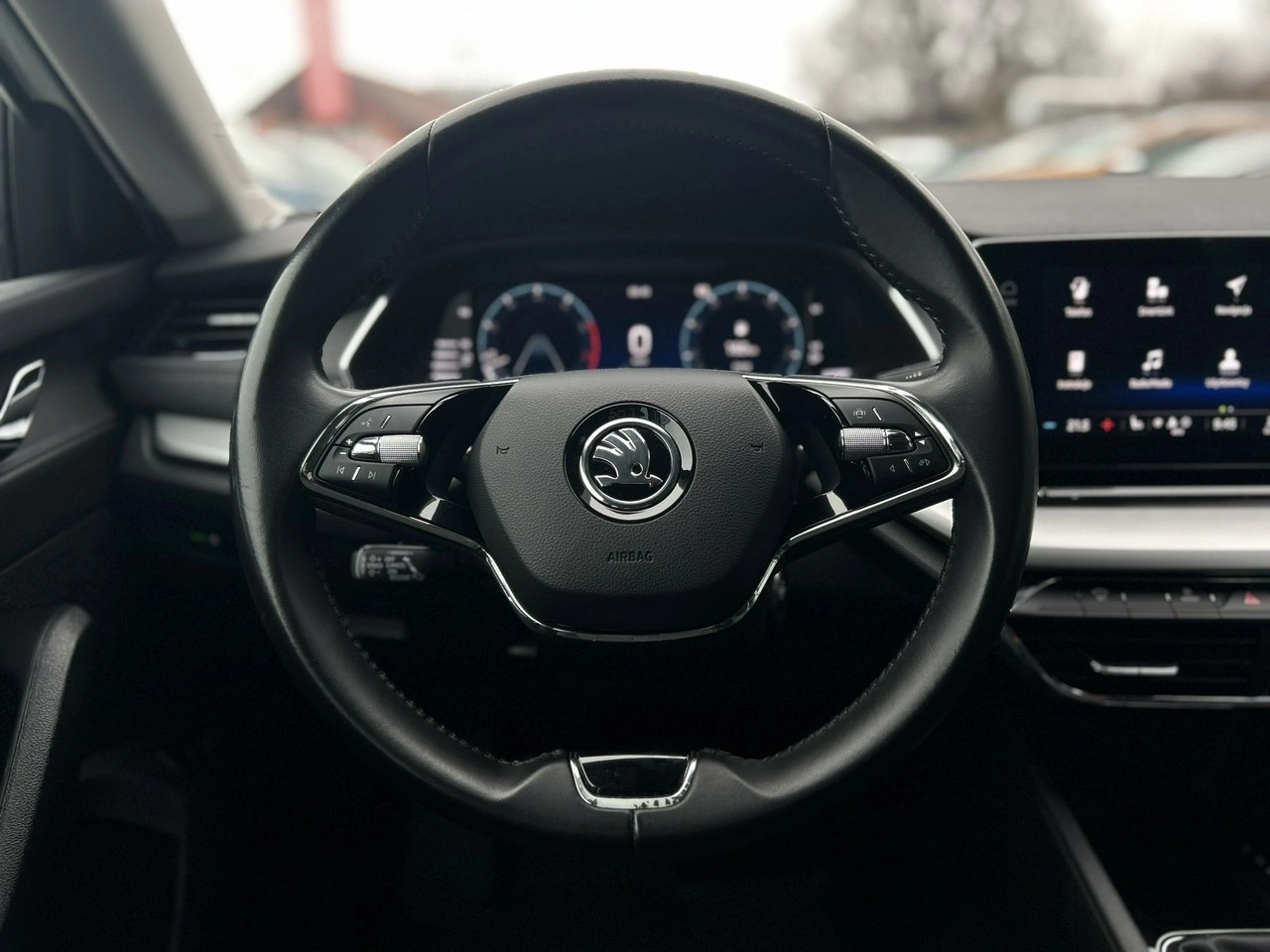 Skoda Octavia - Zdjęcie 17