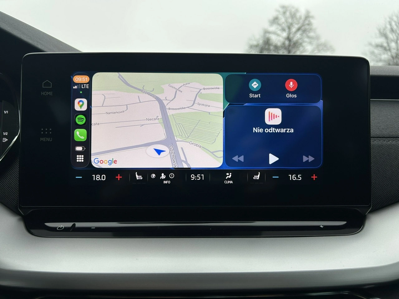 Skoda Octavia - Zdjęcie 24