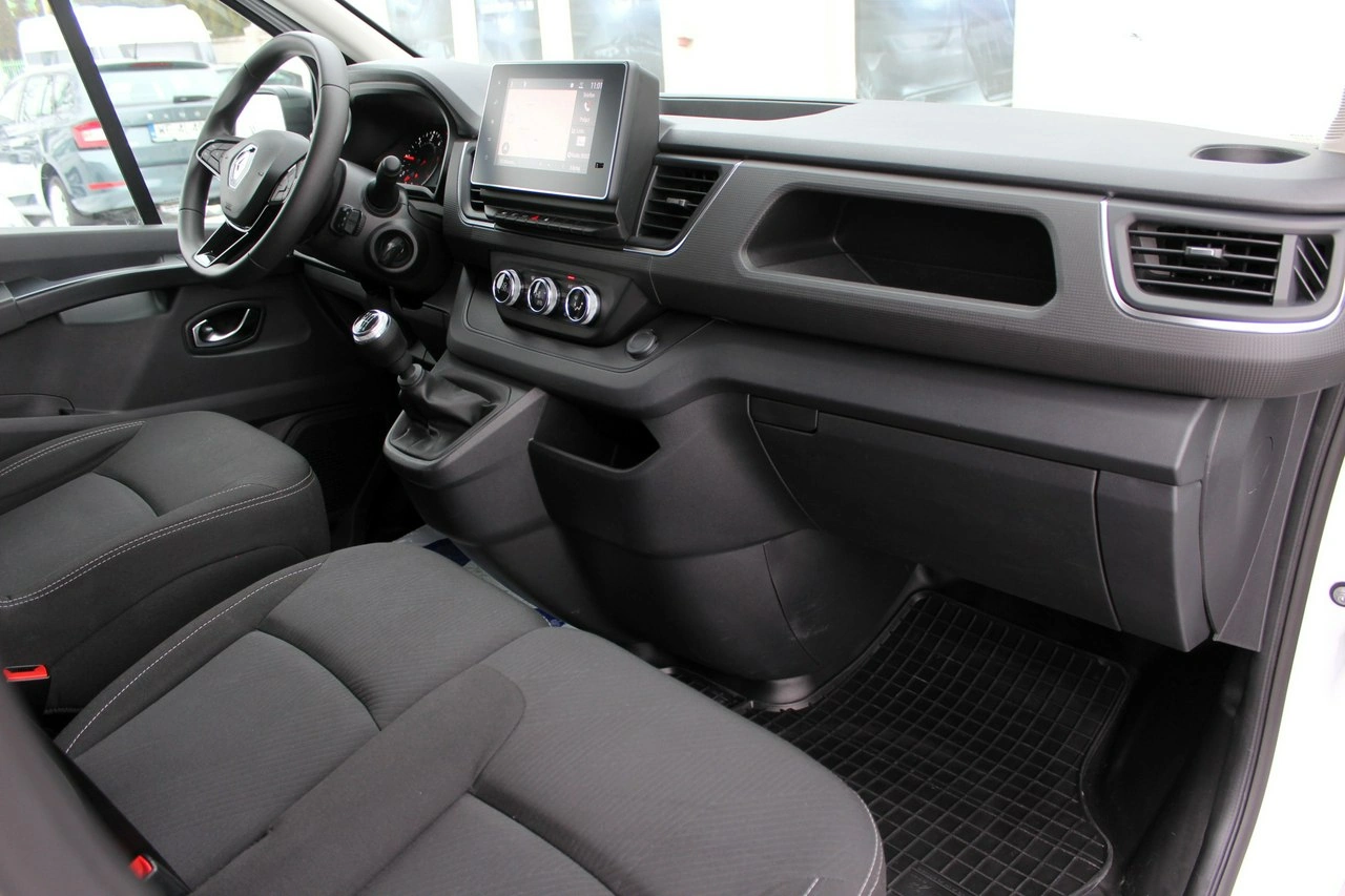 Renault Trafic - Zdjęcie 9