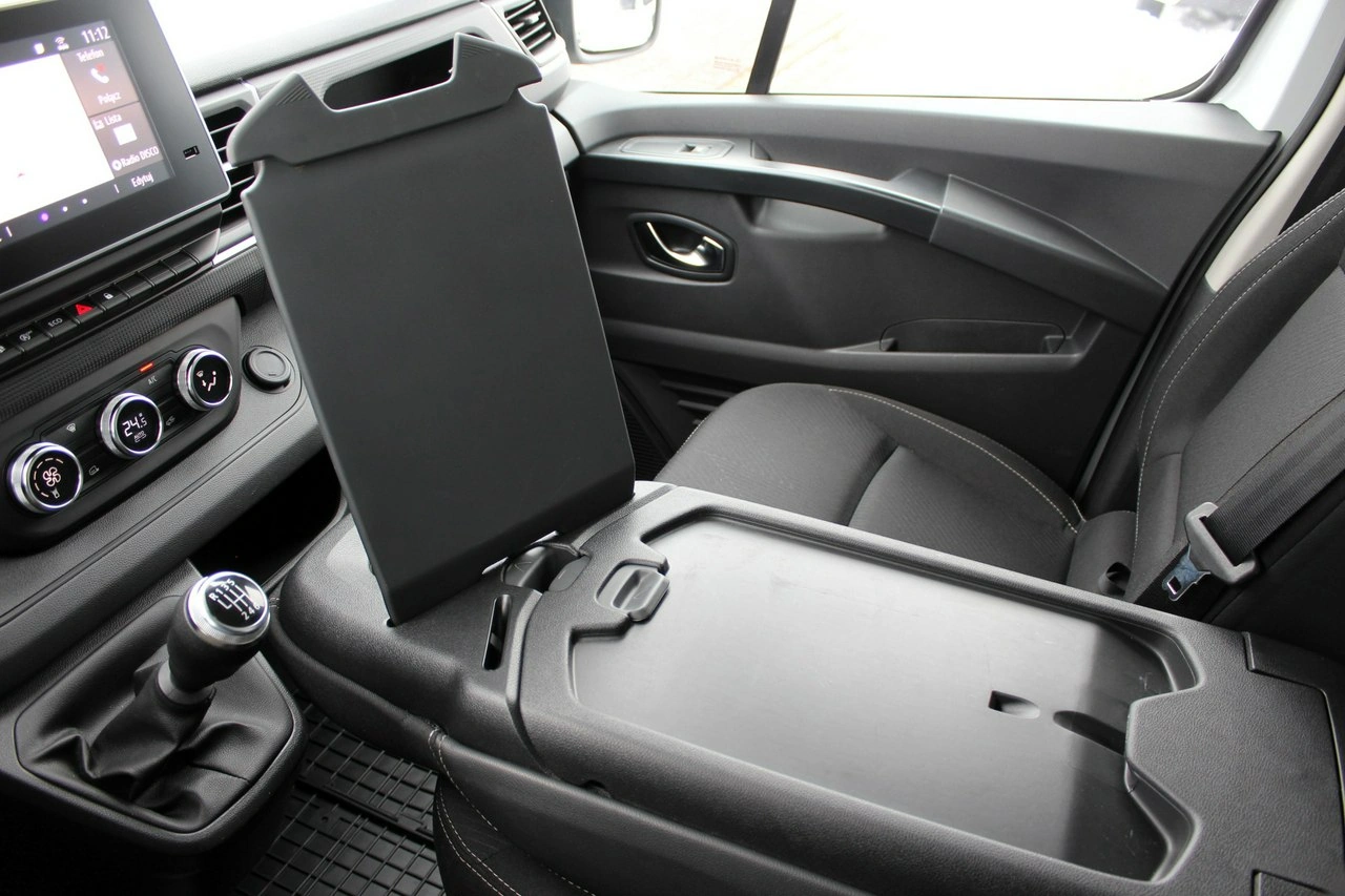 Renault Trafic - Zdjęcie 28