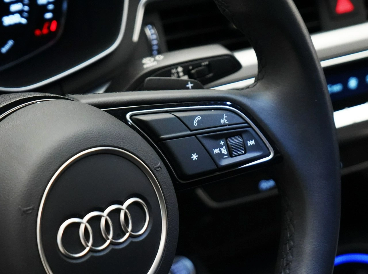 Audi A4 - Zdjęcie 21