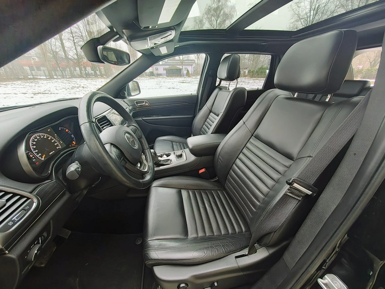 Jeep Grand Cherokee - Zdjęcie 11