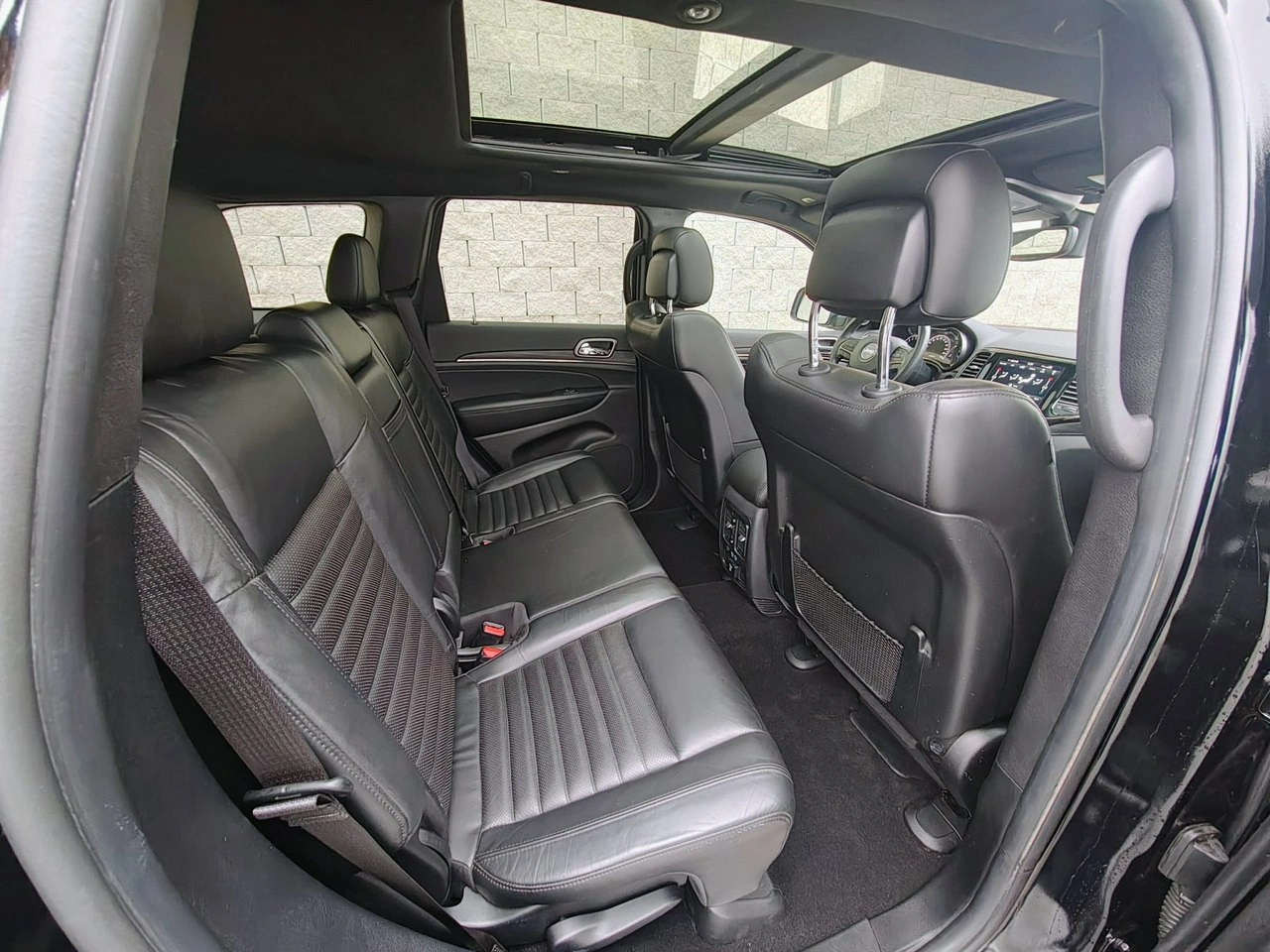 Jeep Grand Cherokee - Zdjęcie 14