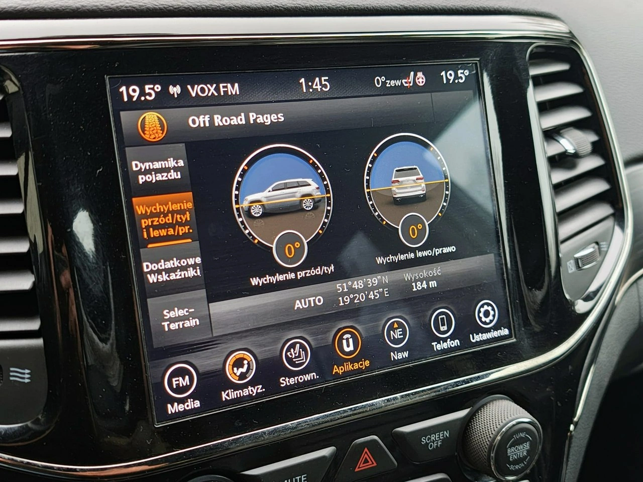 Jeep Grand Cherokee - Zdjęcie 20