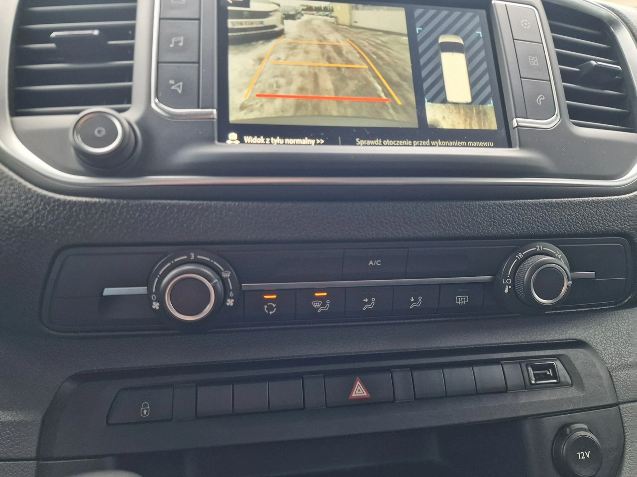 Opel Vivaro - Zdjęcie 21