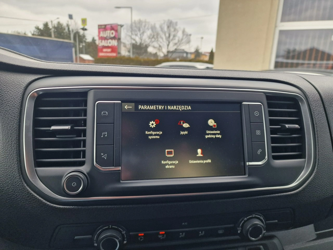 Opel Vivaro - Zdjęcie 24