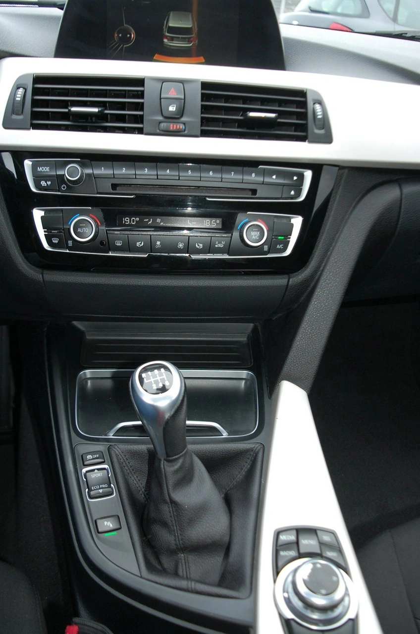 BMW 318 - Zdjęcie 22