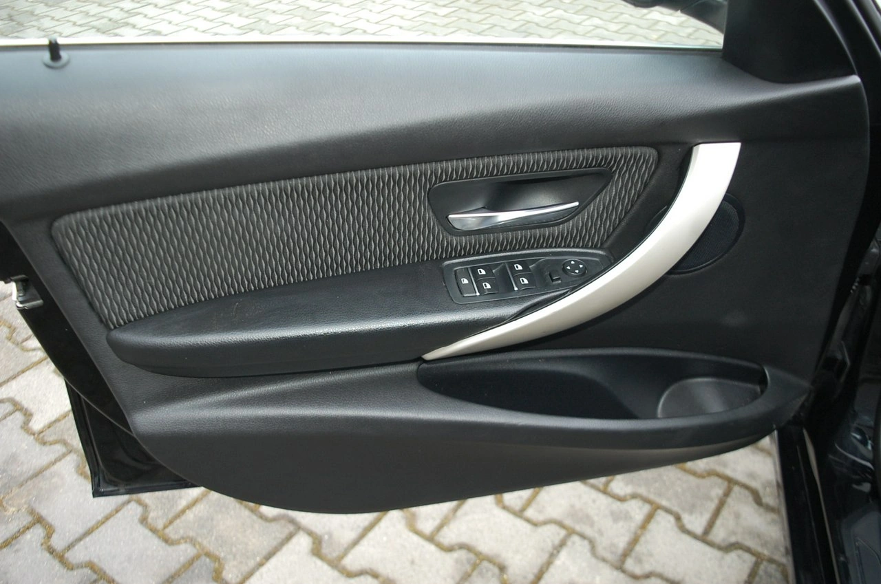 BMW 318 - Zdjęcie 28