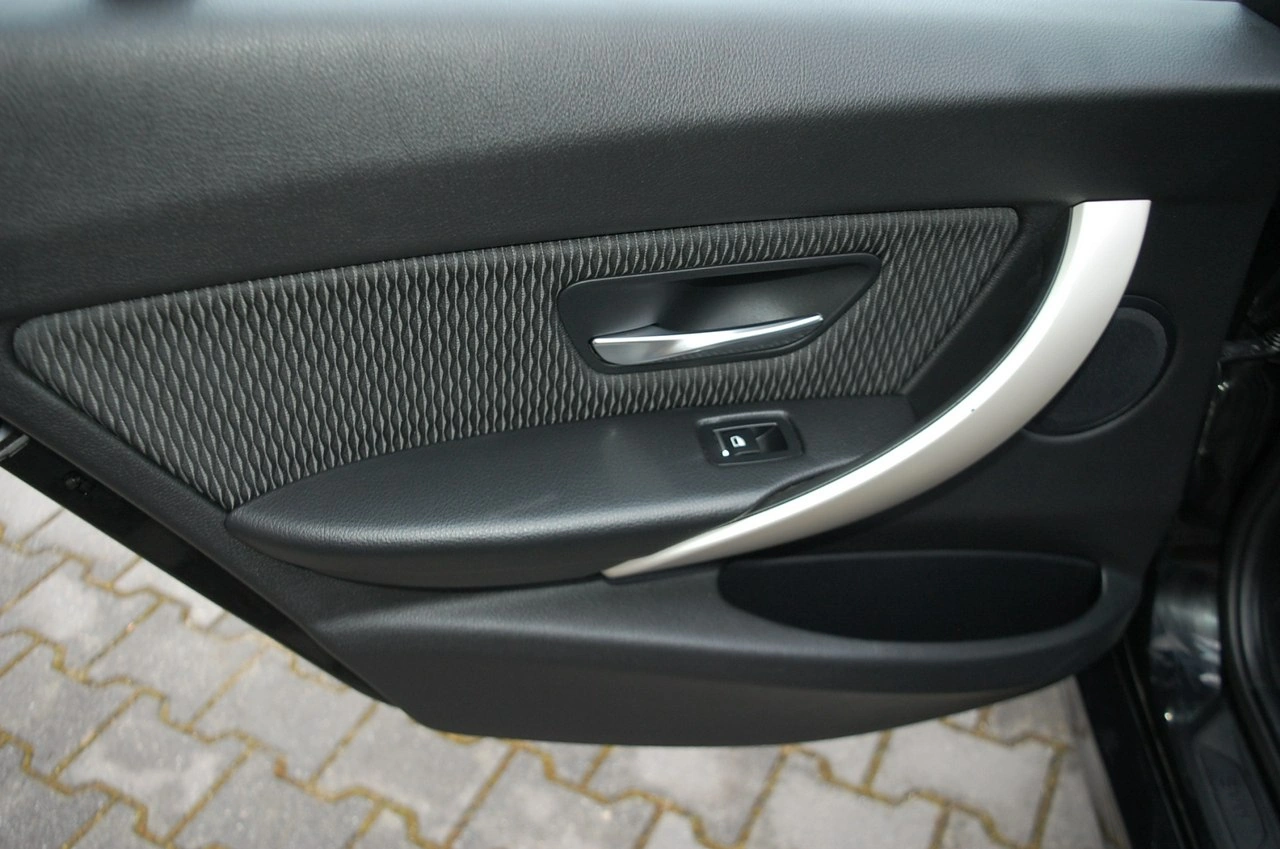 BMW 318 - Zdjęcie 29