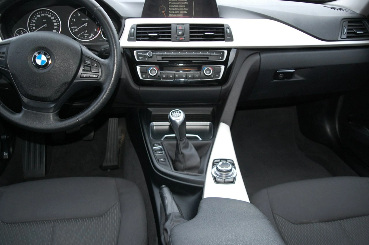 BMW 318 - Zdjęcie 5