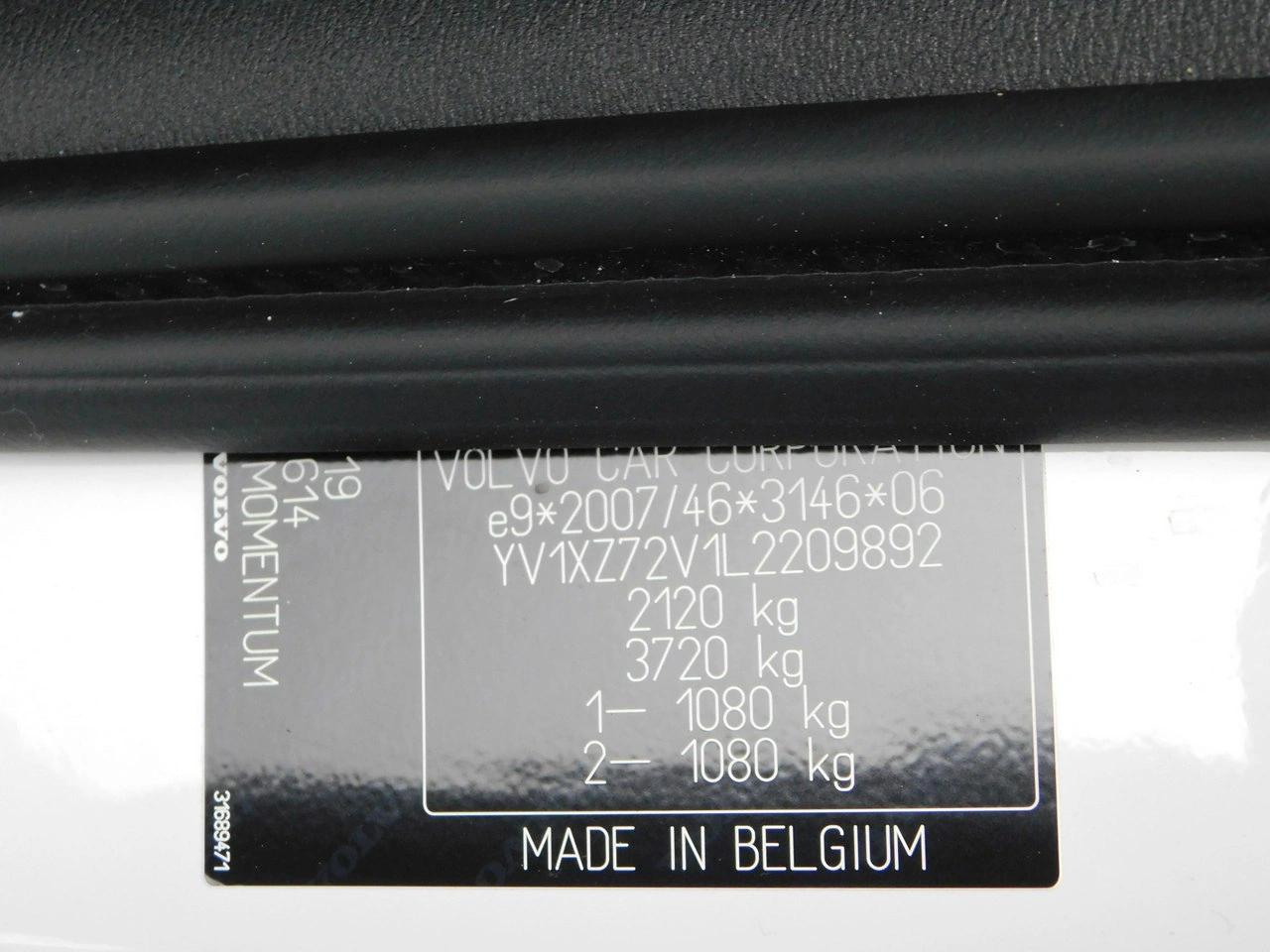 Volvo XC 40 - Zdjęcie 11