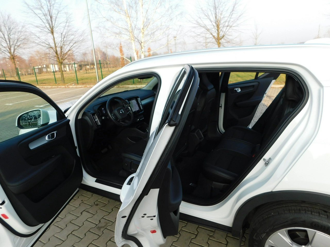 Volvo XC 40 - Zdjęcie 6